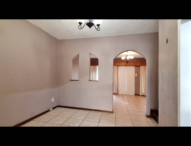 2 BEDROOM DUPLEX FOR SALE IN FAIRLAND